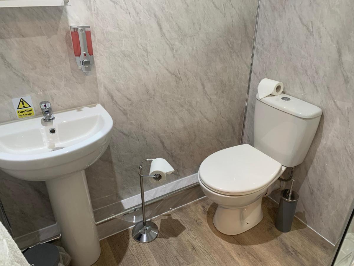 Rooms At The Inn Ретфорд Екстериор снимка