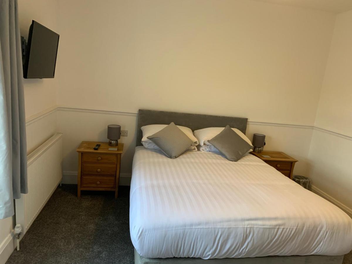 Rooms At The Inn Ретфорд Екстериор снимка