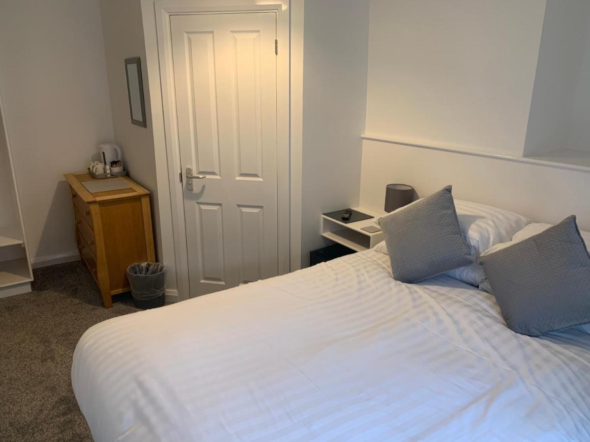 Rooms At The Inn Ретфорд Екстериор снимка
