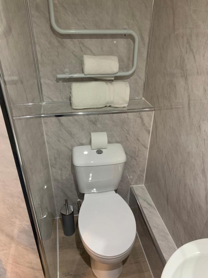 Rooms At The Inn Ретфорд Екстериор снимка