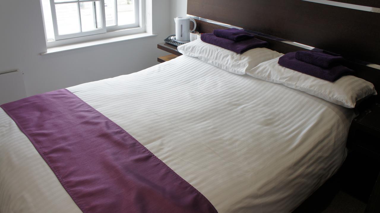 Rooms At The Inn Ретфорд Екстериор снимка